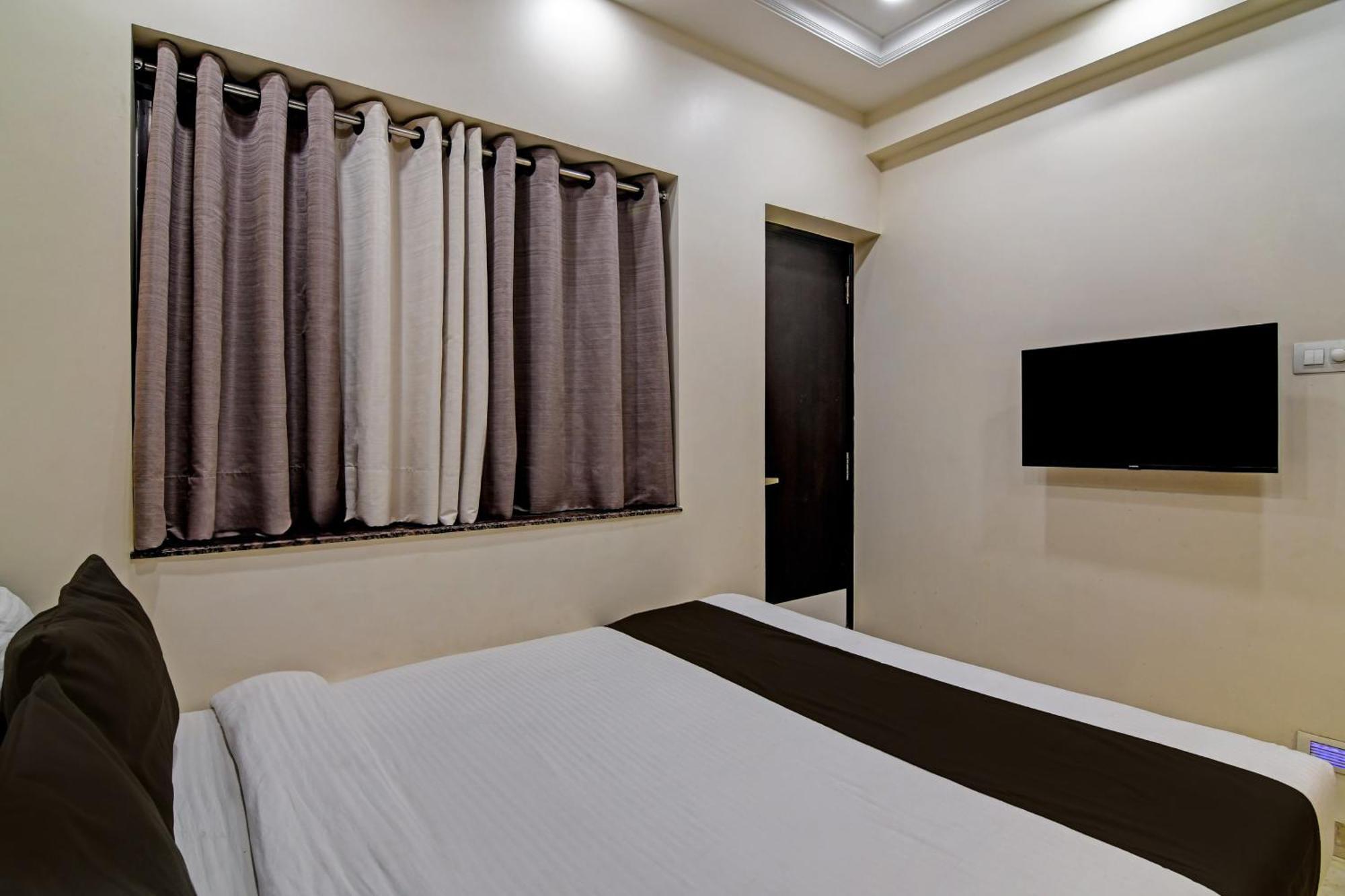 Hotel O Shivaalay Inn Near Newtown Bus Stand Calcutta Exteriör bild